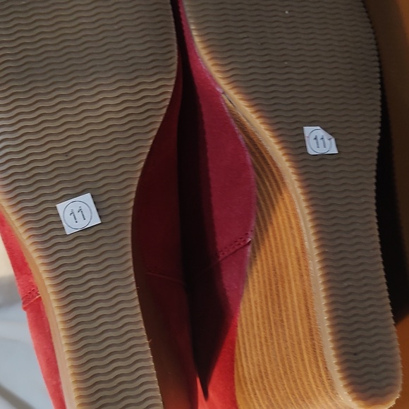 New Diba.True Red suede wedge Bootie - Picture 6 of 8